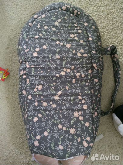 Кокон для новорожденных