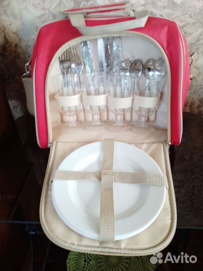 Сумка холодильник с посудой