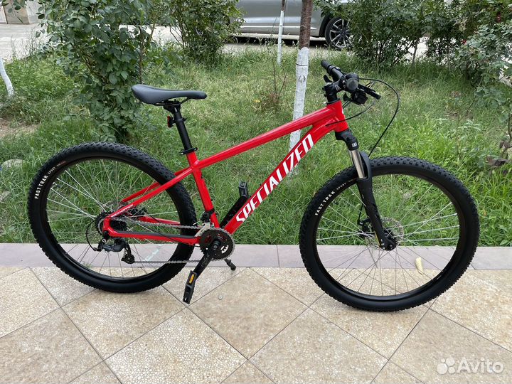 Велосипед MTB Specialized горный