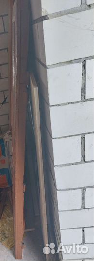 Дверь входная деревянная