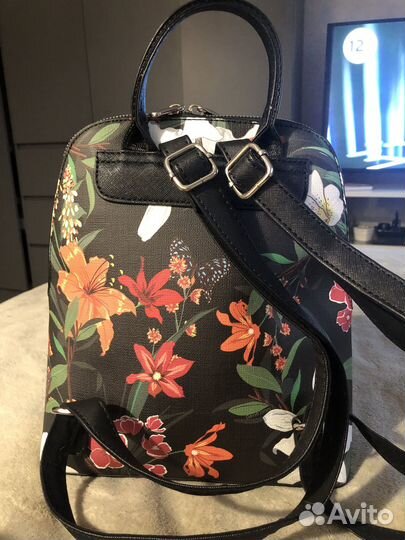 Женская сумка рюкзак