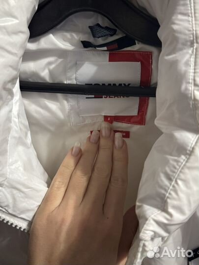 Tommy jeans пуховик женский