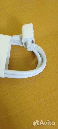 Кабель питания DC/IEC C7 (2-pin), 1.8 м, белый