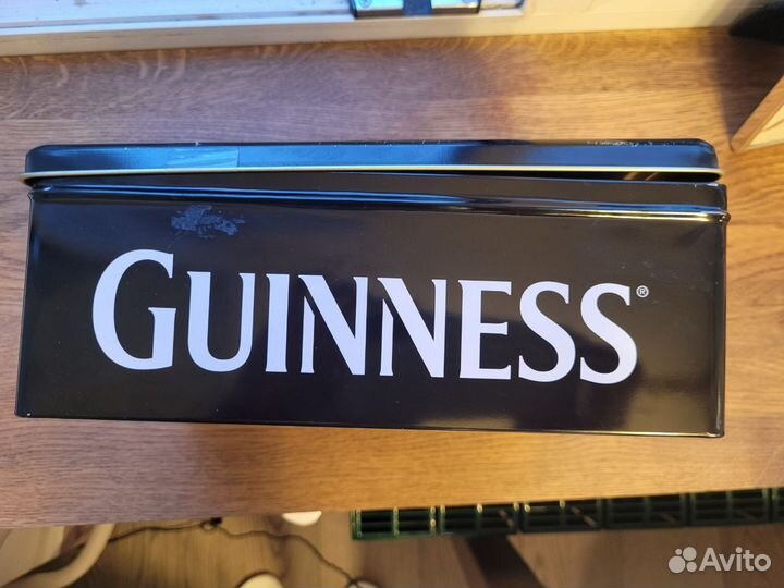 Коробка подарочная Guinness металл