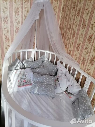 Балдахин с держателем и бортики