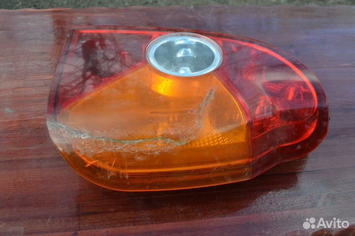 Задний правый фонарь хенде терракан