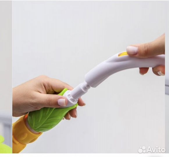 Мобиль в кроватку клубничка