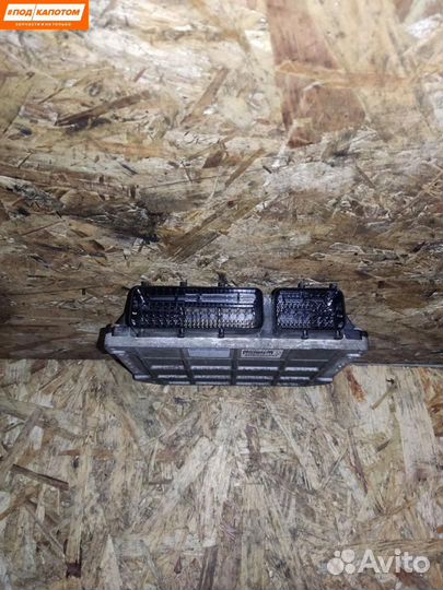 Блок управления двигателем Toyota