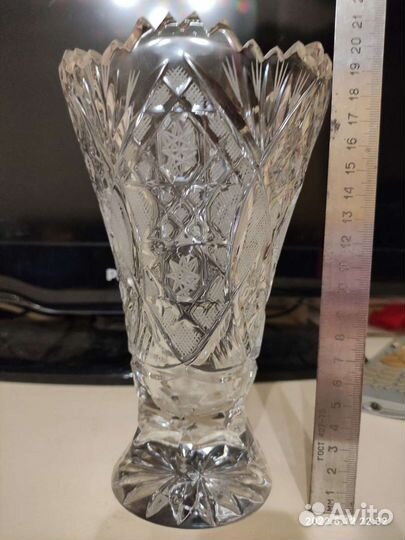 Вазы, бокалы, салатница, все хрусталь