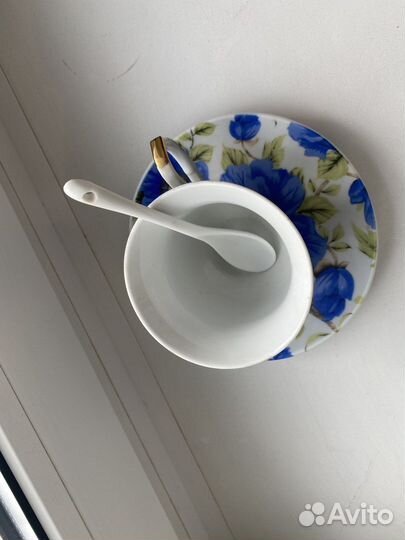 Чайная чашка с блюдцем