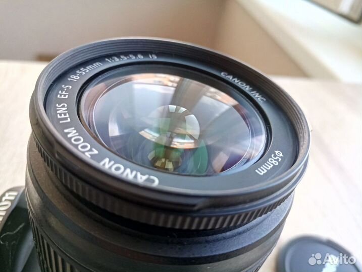 Canon EOS 550d kit (с объективом)
