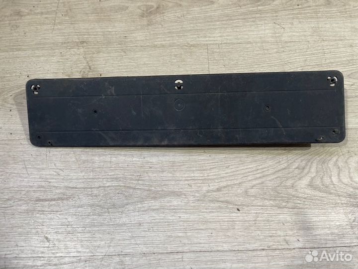 Площадка номера Mercedes W 222 Maybach С 2017 Года