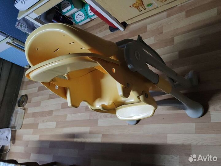 Детский стульчик для кормления трансформер