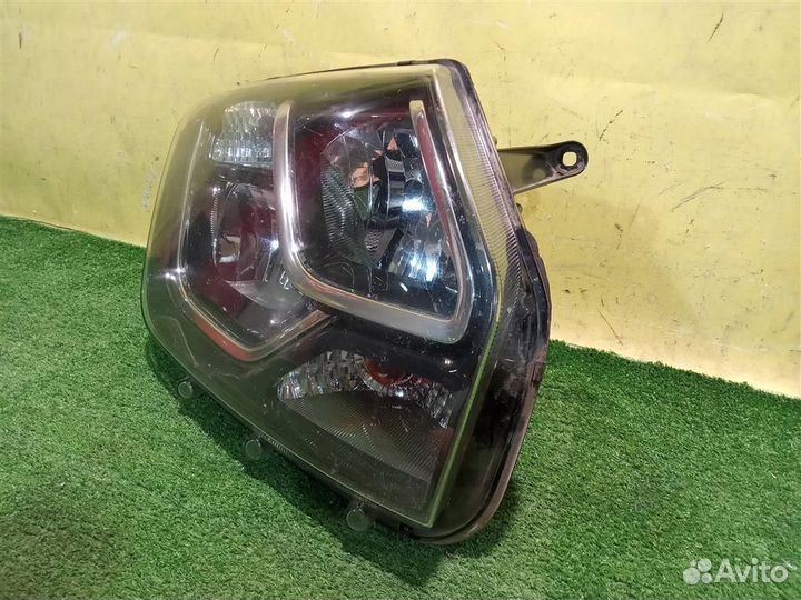 Фара правая Renault Duster 2015