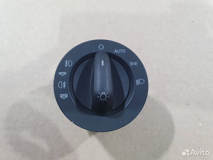 Переключатель света Audi Q7 4L 2008 4F1941531D