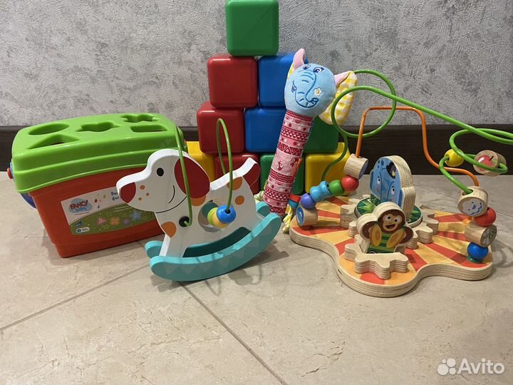 Развивающие игрушки бу пакетом