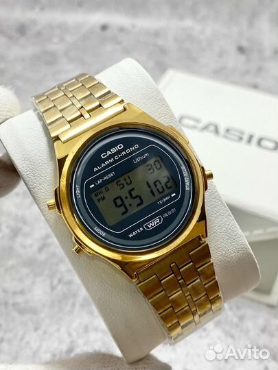 Часы Casio