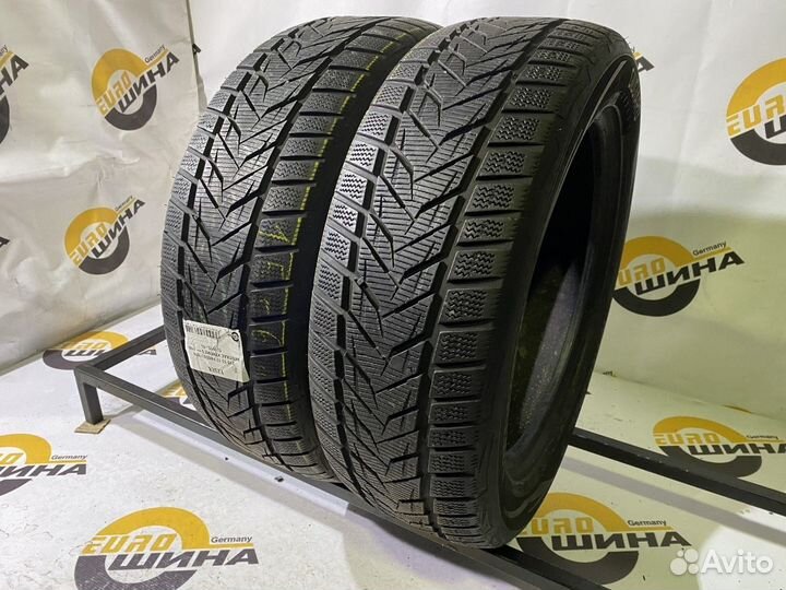 Vredestein Wintrac Xtreme S 215/55 R17