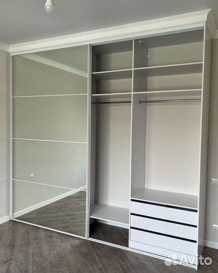 Шкаф-купе в стиле IKEA