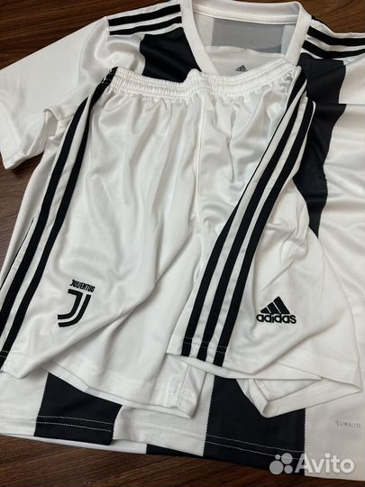 Футбольная форма Juventus