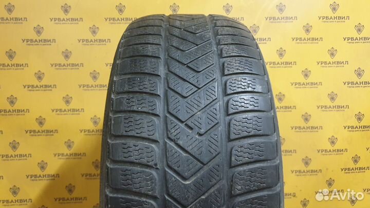 Pirelli Winter Sottozero 3 255/45 R19 104V