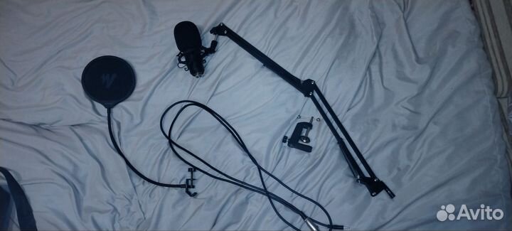 Микрофон для пк на кронштейне