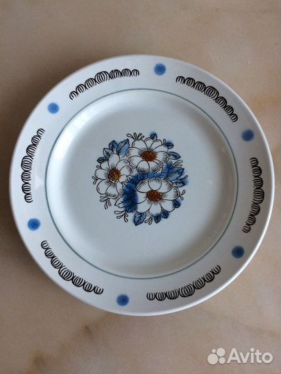 Продаю тарелки, блюдо большое фарфоровые СССР зик