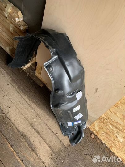 Подкрылок передний левый тойота раф 4 ха 30