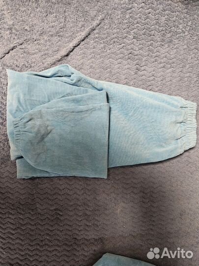 Костюм женский вельветовый 42