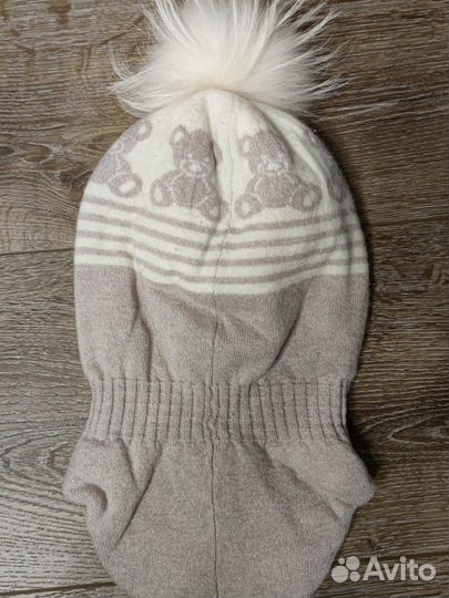 Шапка шлем Noble People S 50-52 с помпоном