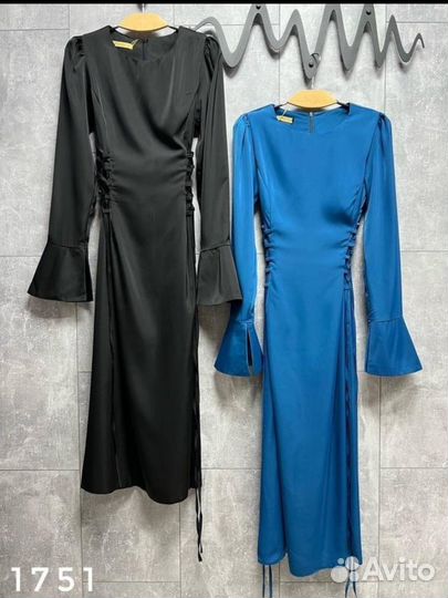 Платье шелковое