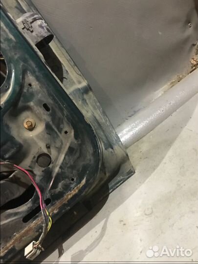 Дверь передняя левая Ford Explorer 2 1994-2001