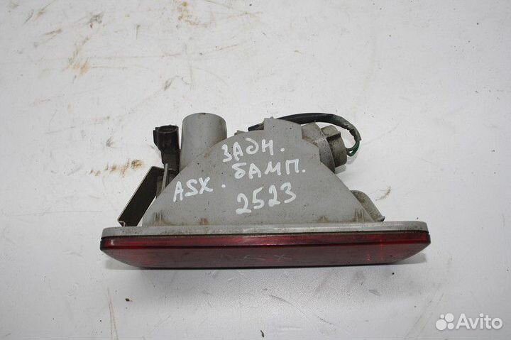 Фонарь задний (стоп сигнал) mitsubishi ASX 2010