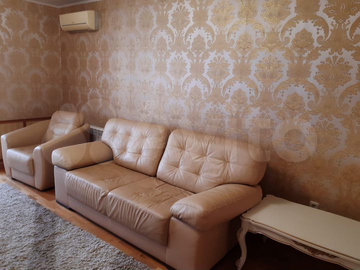 2-к. квартира, 80 м², 5/10 эт.