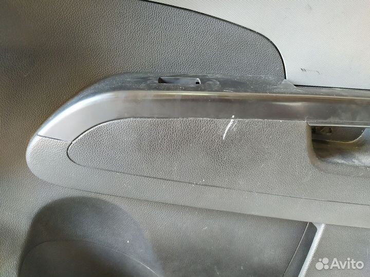 Обшивка двери передней правой Aveo (T300) 2011