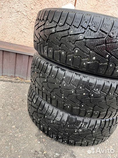 Pirelli Ice Zero 195/60 R15 86T