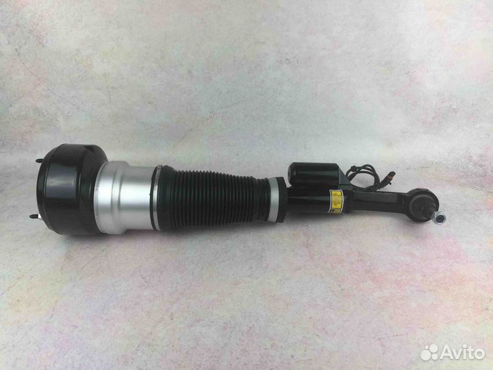 Cтойка передняя Mercedes S W221, CL W216 4Matic