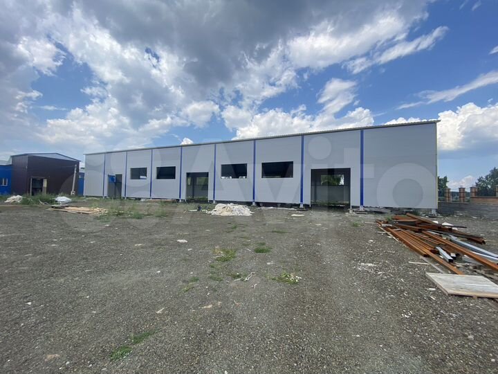 Производство, 972 м²