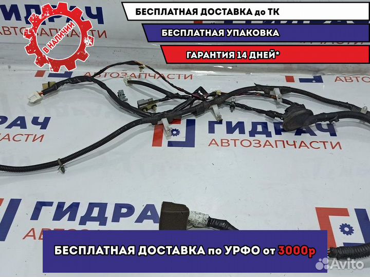 Проводка двери передней правой Nissan Primera (P12