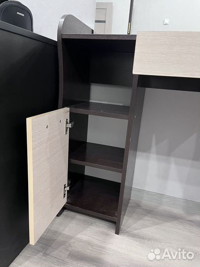 Туалетный столик