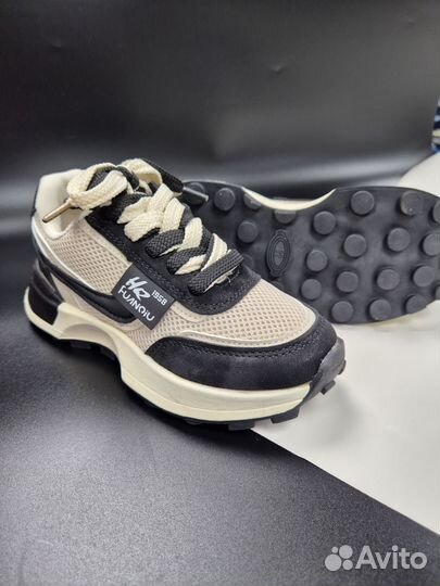 Кроссовки размеры с 32 по 37