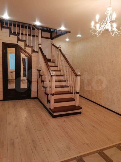 Дом 266 м² на участке 16 сот.