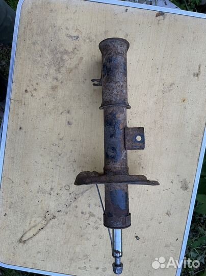 Стойка передняя LADA Vesta SW Cross, 2018 г.в