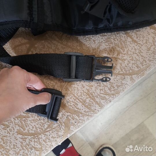 Бескаркасное кресло автомобильное детское