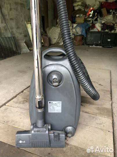 Пылесос LG