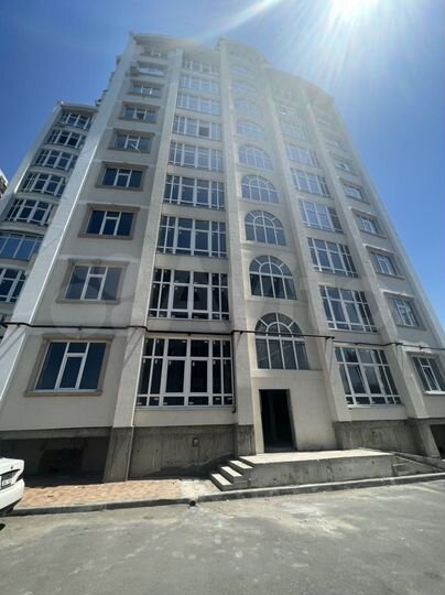 4-к. квартира, 128 м², 5/10 эт.