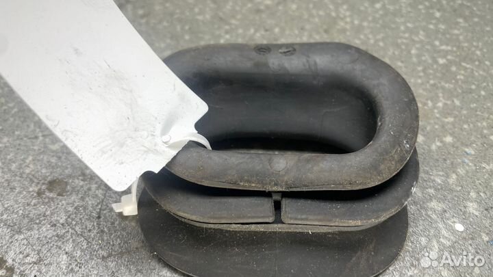 1443259 Уплотнение боковой панели scania скания