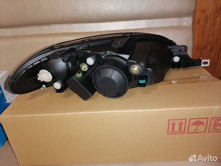 Фара Chevrolet Lacetti HBK левая