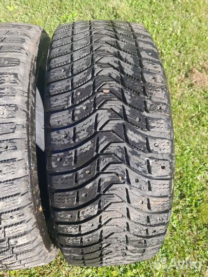 Michelin Agilis 81 Snow-Ice 225/45 R17