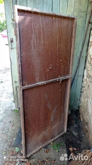 Металлическая дверь бу